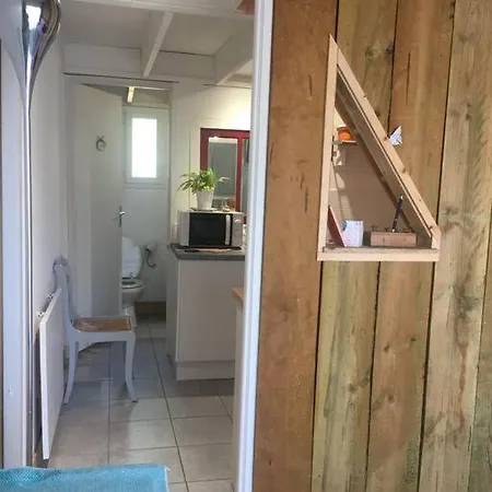 Vakantiehuis Charmant Studio Esprit Bassin Jardin Privatif *